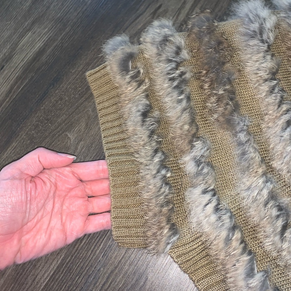 Tan Rabbit Fur Poncho - Picture 3 of 7
